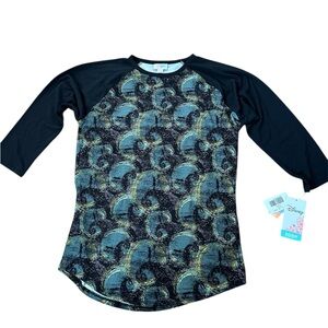 NWT LuLaRoe Nightmare Before Christmas Jack & Sally Randy shirt. Size Small.